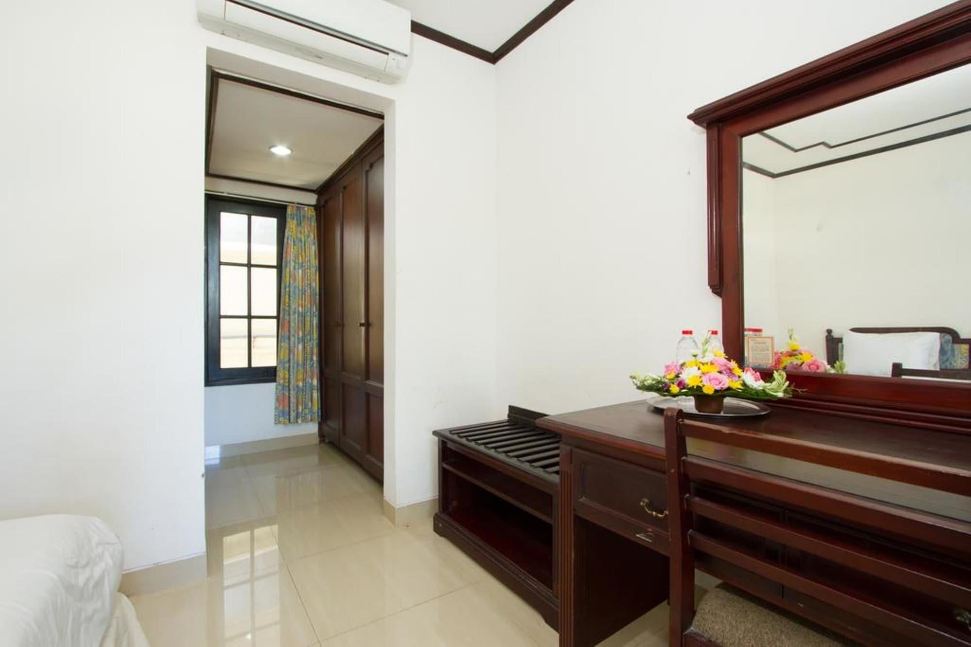 Hotel Oranjje Denpasar Eksteriør bilde